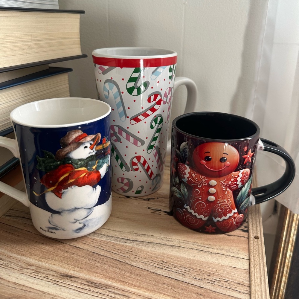 LAST CHANCE Christmas Holiday Mugs